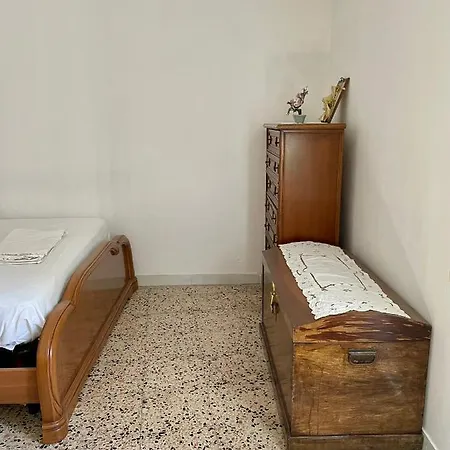 Titas House Curinga