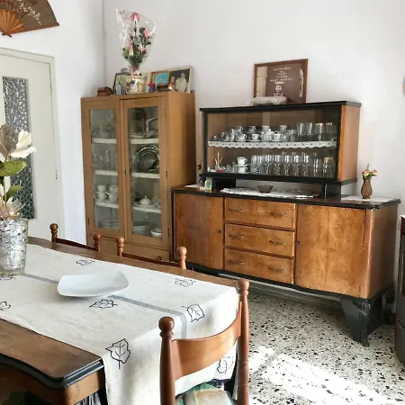 Titas House Apartament Curinga